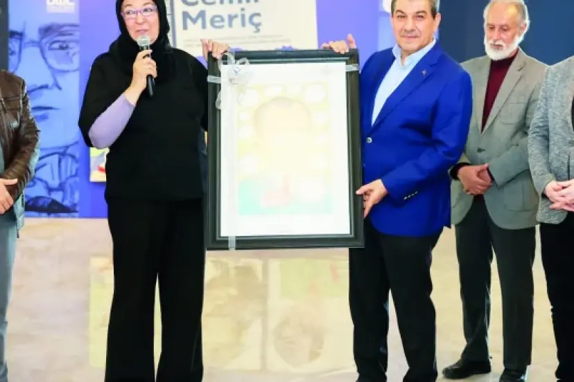 Çizgilerle Cemil Meriç