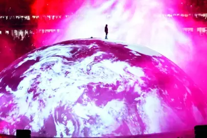 Kanye West’ten dünya rekoru