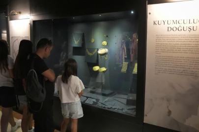 12 bin yıllık takı tarihi Ankara'da sergileniyor