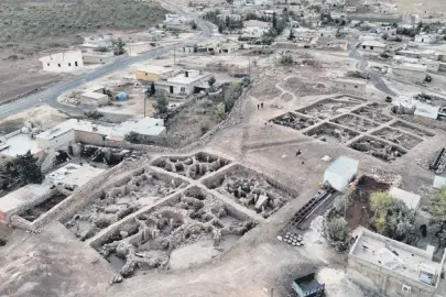 Karahantepe’de 11 bin yıllık heykel bulundu
