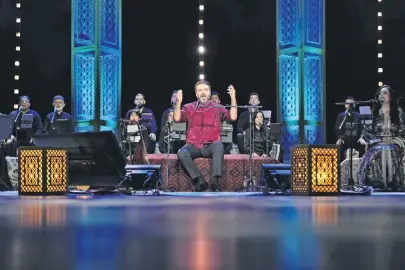 Kendinizi yükseltin Gelenek size doğru inmez